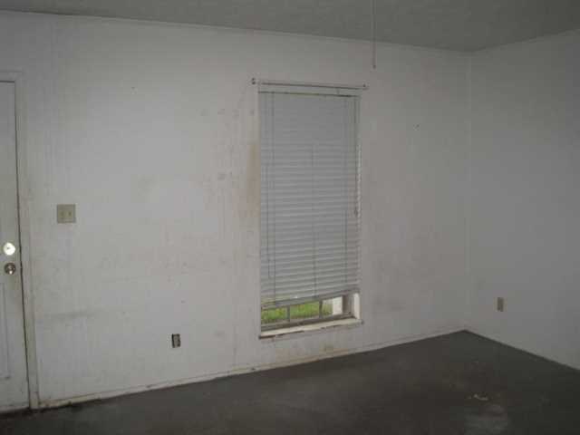 6226 Fieldcrest Dr, Morrow, GA 30260 photo 3