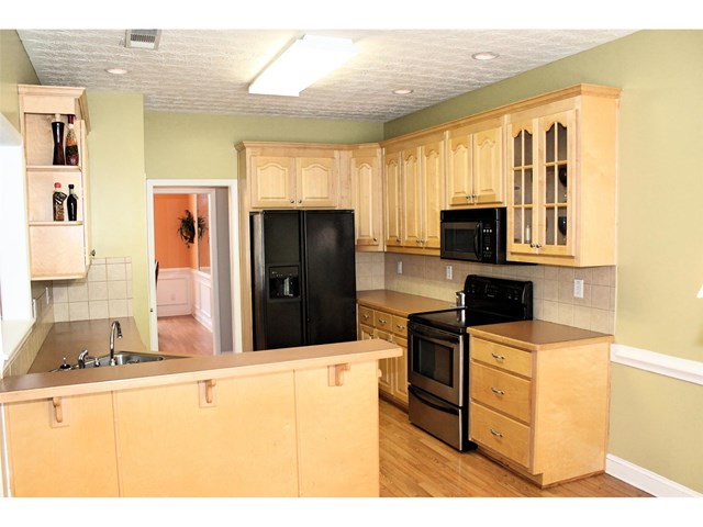425 Tom Brown Rd, Covington, GA 30016 photo 7
