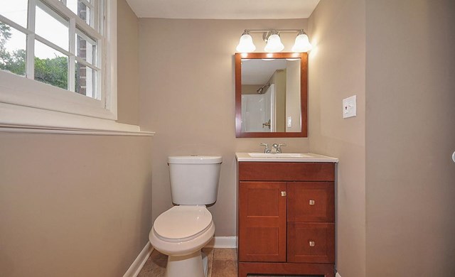 6227 Continental Cir, Morrow, GA 30260 photo 19