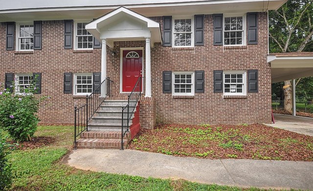 6227 Continental Cir, Morrow, GA 30260 photo 3