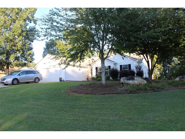 30 Cheyenne Dr, Covington, GA 30016 photo 2