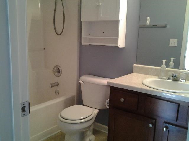660 Tipperary Rd, Hampton, GA 30228 photo 11