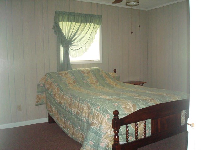 203 Park Dr, Claxton, GA 30417 photo 8