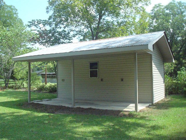 203 Park Dr, Claxton, GA 30417 photo 14