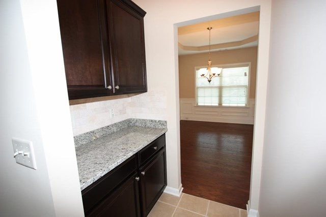 323 Linman Dr, Lagrange, GA 30241 photo 4