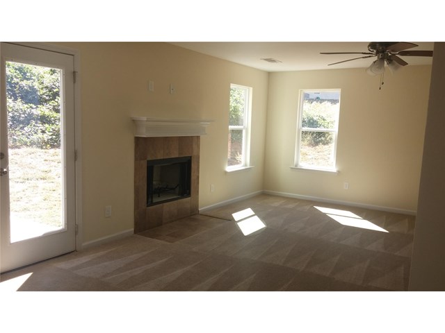1445 Shadow Creek Ave, Hampton, GA 30228 photo 3