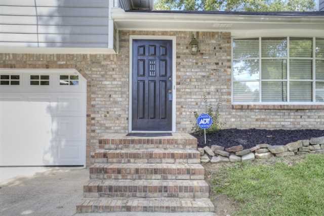 4211 Gravitt Pl, Duluth, GA 30096 photo 2
