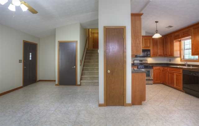 4211 Gravitt Pl, Duluth, GA 30096 photo 5