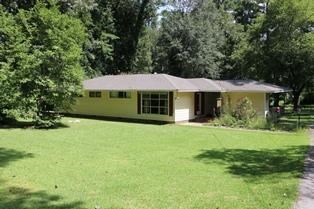 716 Piney Woods Dr, Lagrange, GA 30240 photo 1
