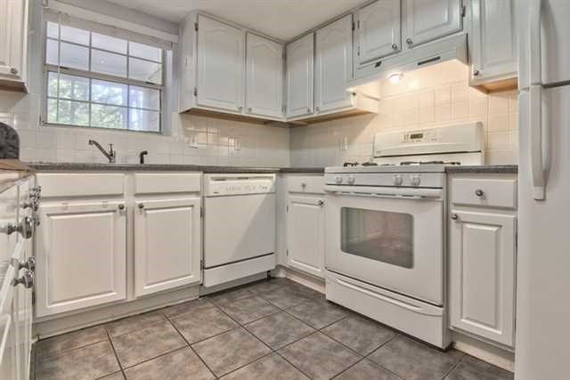 84 Devon Ln, Avondale Estates, GA 30002 photo 10