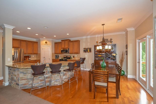1610 Eaglerock Dr, Suwanee, GA 30024 photo 6