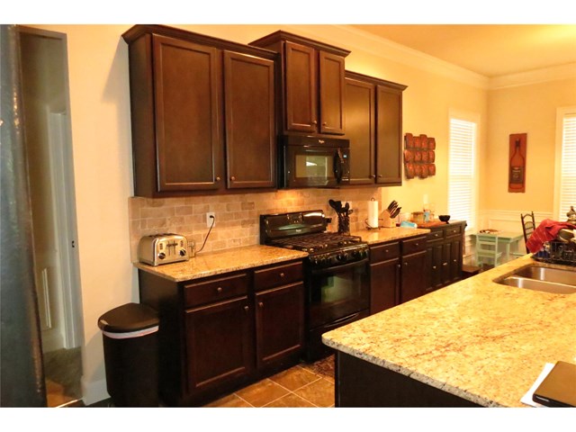 132 Traditions Ln, Hampton, GA 30228 photo 9