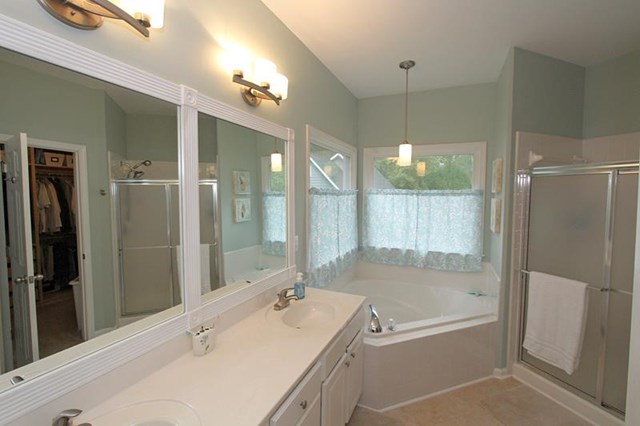1989 Firelight Ln, Buford, GA 30519 photo 16