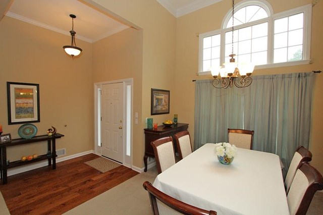 1989 Firelight Ln, Buford, GA 30519 photo 5