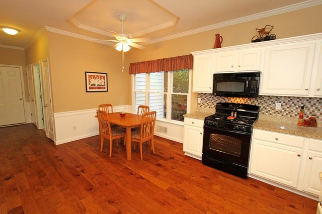 1989 Firelight Ln, Buford, GA 30519 photo 9