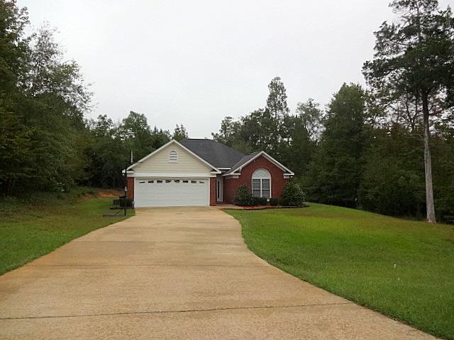 181 Eagles Pointe Loop, Midland, GA 31820 photo 2