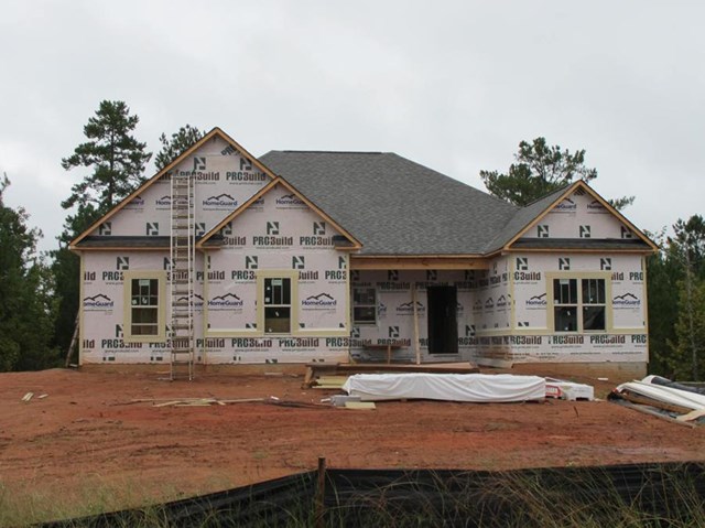 103 Plantation Ct, Lagrange, GA 30240 photo 1