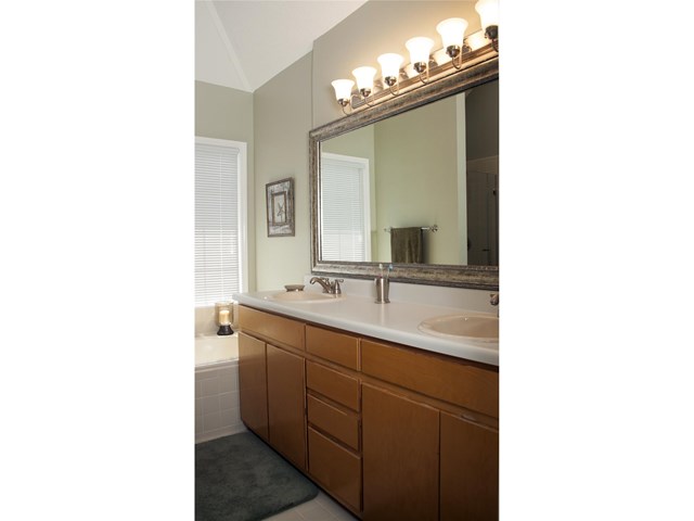 2961 Rosecommons Dr, Hampton, GA 30228 photo 10