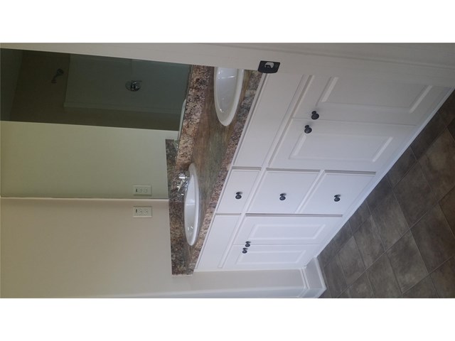 144 Brittany Pointe Dr, Colbert, GA 30628 photo 3