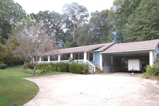 4135 Ruby Dr, Cumming, GA 30028 photo 1