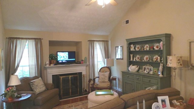 322 Preakness Dr, Lagrange, GA 30241 photo 2