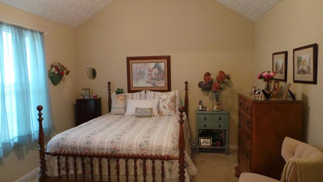 322 Preakness Dr, Lagrange, GA 30241 photo 12