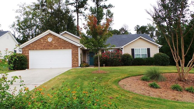 322 Preakness Dr, Lagrange, GA 30241 photo 1