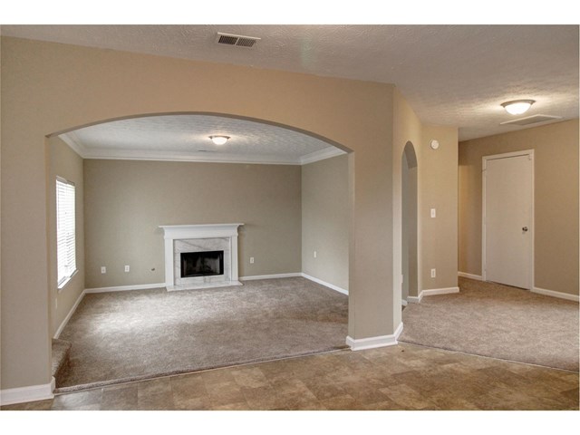 395 Lamont Ln, Hampton, GA 30228 photo 6