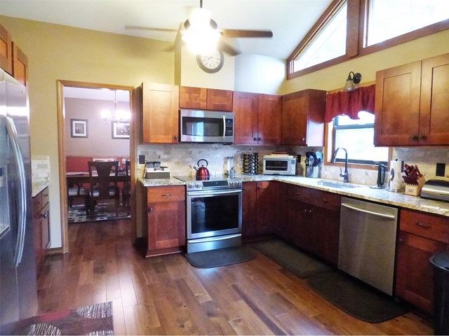 2742 Old Coach Rd, Duluth, GA 30096 photo 6