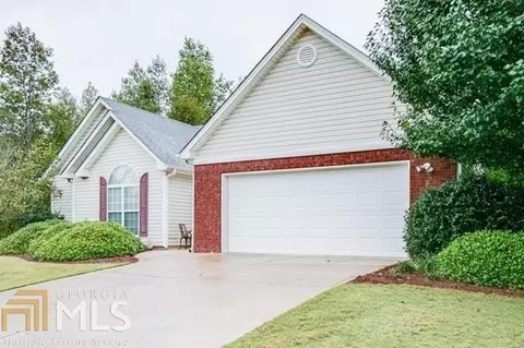 725 Moonlite Trce, Winder, GA 30680 photo 2