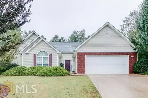 725 Moonlite Trce, Winder, GA 30680 photo 1