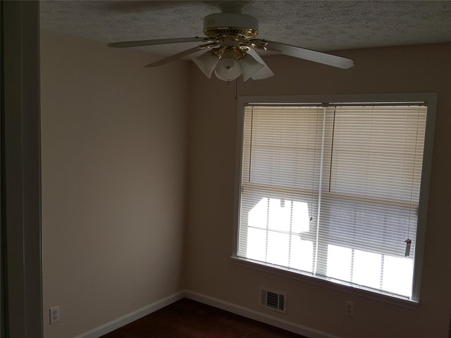 441 Jackson Rd, Barnesville, GA 30204 photo 11