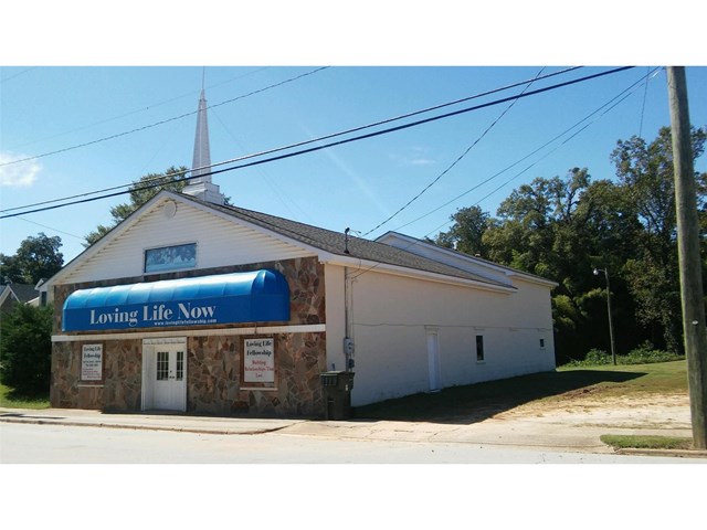 303 N Pond St, Toccoa, GA 30577 photo 7