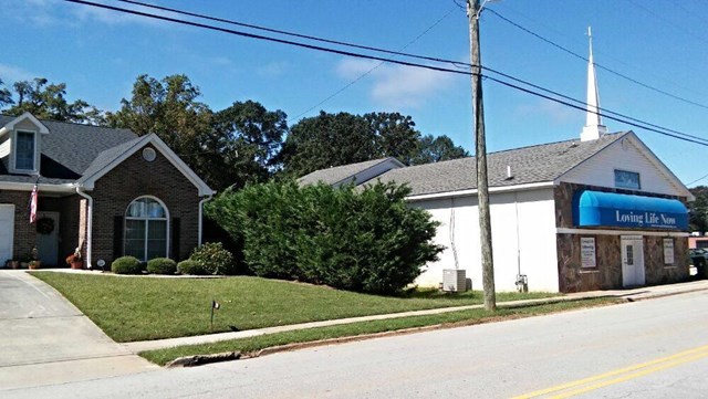 303 N Pond St, Toccoa, GA 30577 photo 5