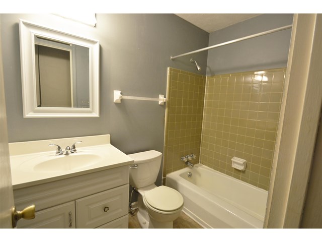 2642 Amy Ct, Duluth, GA 30096 photo 9