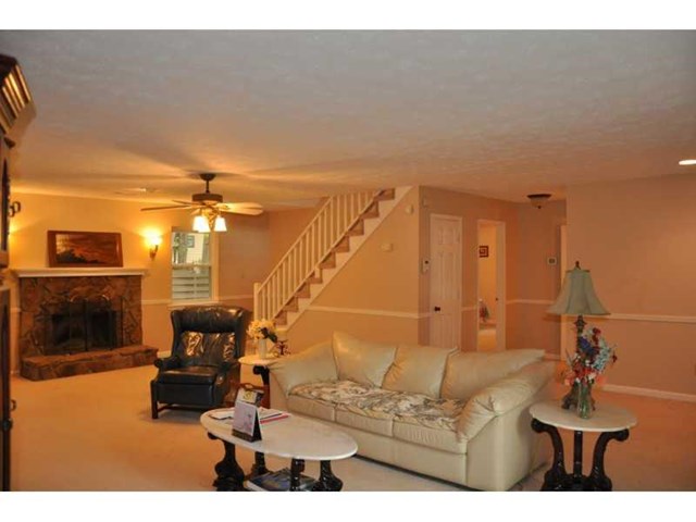 3905 Glenaire Ct, Duluth, GA 30096 photo 3