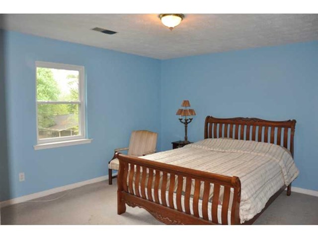 3905 Glenaire Ct, Duluth, GA 30096 photo 9