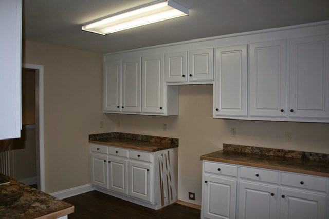 372 Embassy Dr, Winder, GA 30680 photo 16