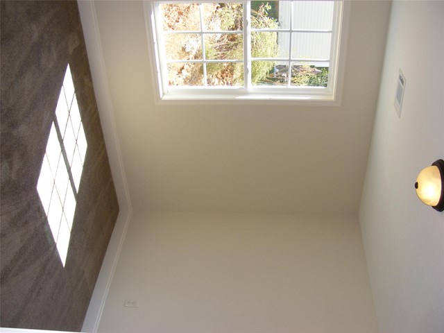 370 Embassy Dr, Winder, GA 30680 photo 10