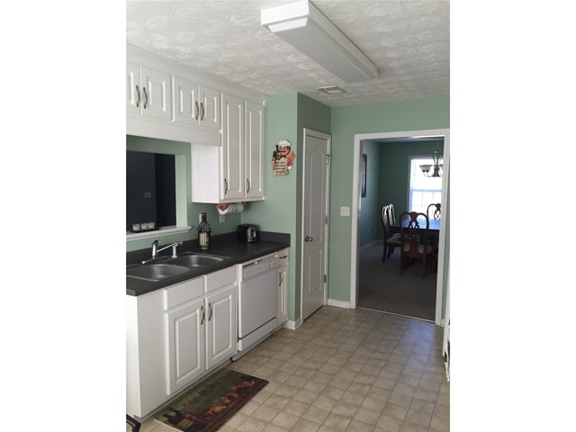 841 Evergreen Dr, Monroe, GA 30656 photo 8