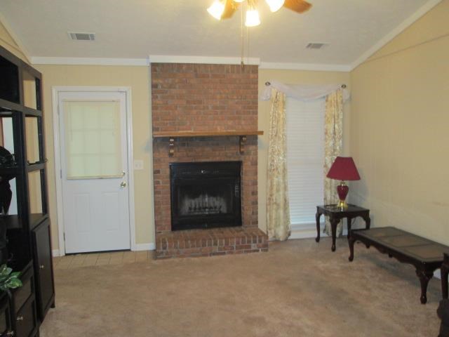 400 Pebble Dr, Lagrange, GA 30241 photo 3