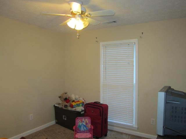 400 Pebble Dr, Lagrange, GA 30241 photo 11