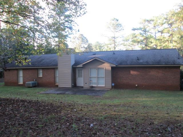 400 Pebble Dr, Lagrange, GA 30241 photo 16