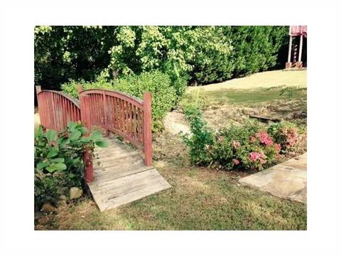 591 E Shore Dr, Canton, GA 30114 photo 5