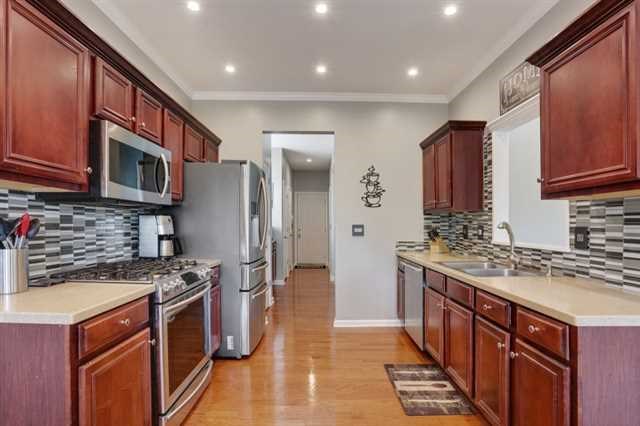 1040 Red Cedar Trl, Suwanee, GA 30024 photo 13