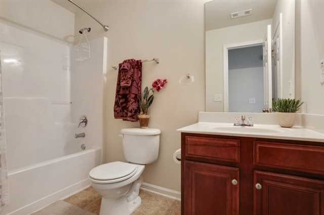 1040 Red Cedar Trl, Suwanee, GA 30024 photo 20