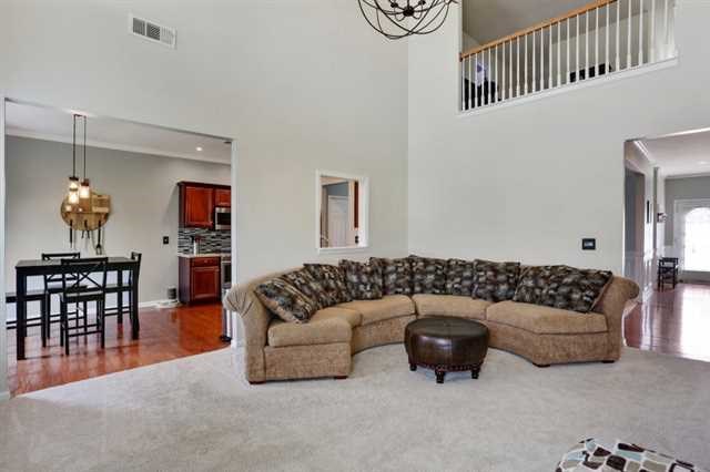 1040 Red Cedar Trl, Suwanee, GA 30024 photo 7