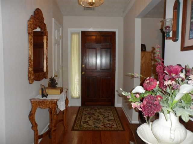 809 Lodgeview Dr, Bethlehem, GA 30620 photo 3
