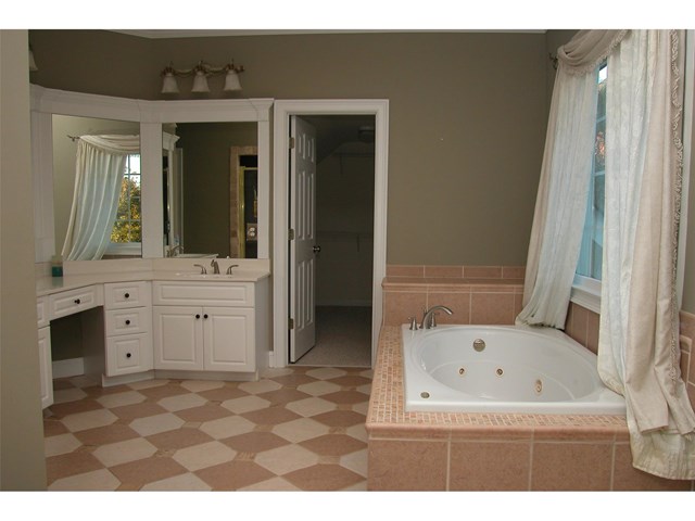 912 Tarry Post Ct, Suwanee, GA 30024 photo 10