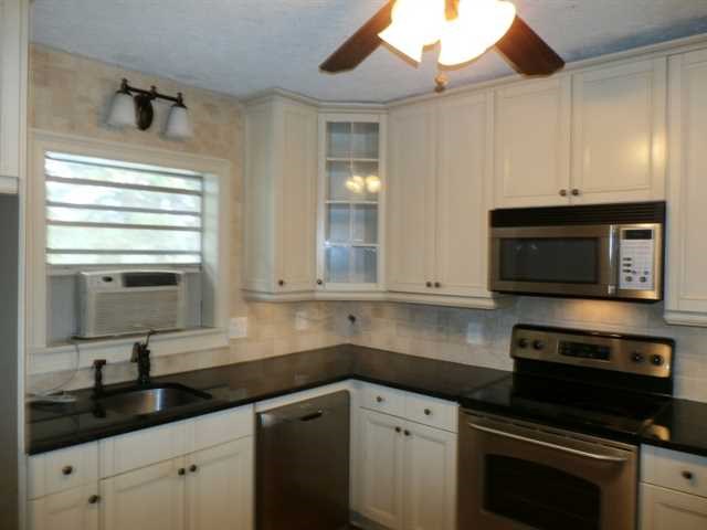 2109 Pine Tree Dr #C-15, Buford, GA 30518 photo 10